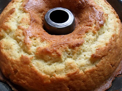 banana bundt cake