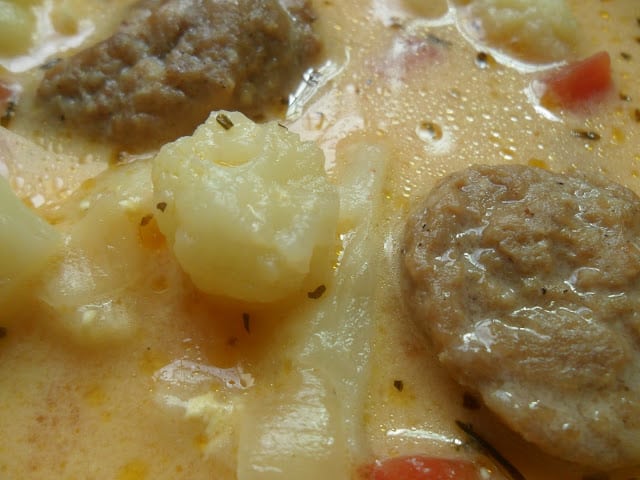 Cheesy Cauliflower Bratwurst Soup cheesy cauliflower