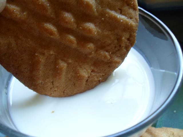 Old Fashioned Peanut Butter Cookies old fashioned peanut