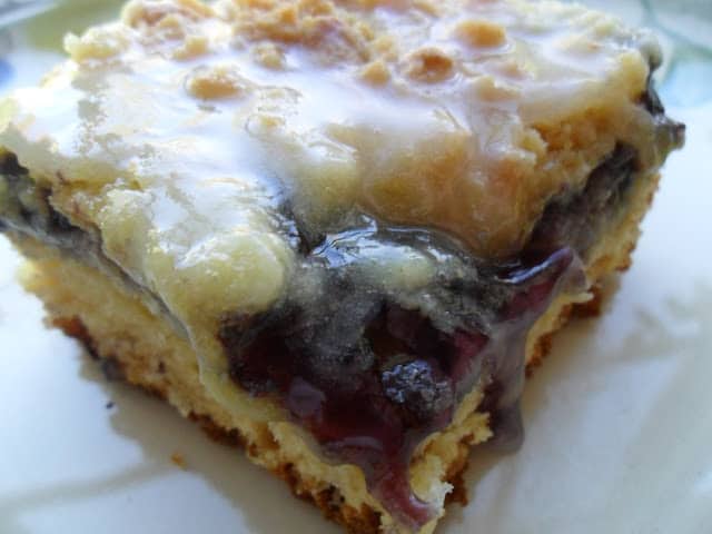 Easy Blueberry Coffee Cake easy blueberry