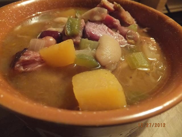 Old Fashioned Ham Bean Soup