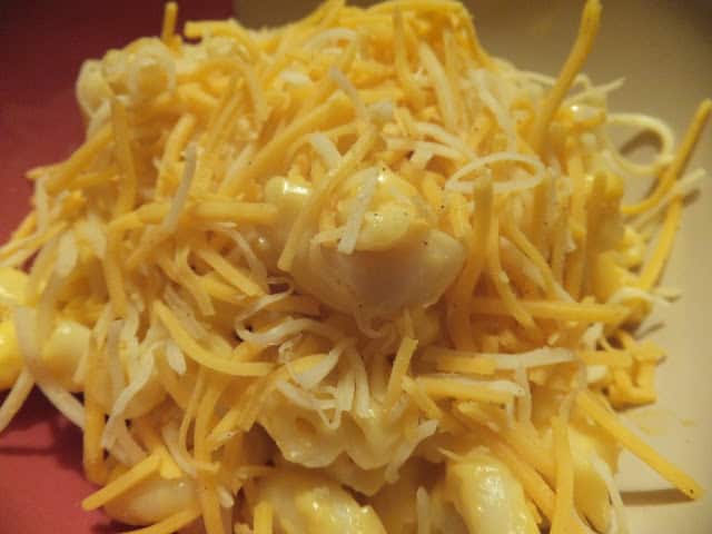 Slow Cooker Spicy Mac n' Cheese