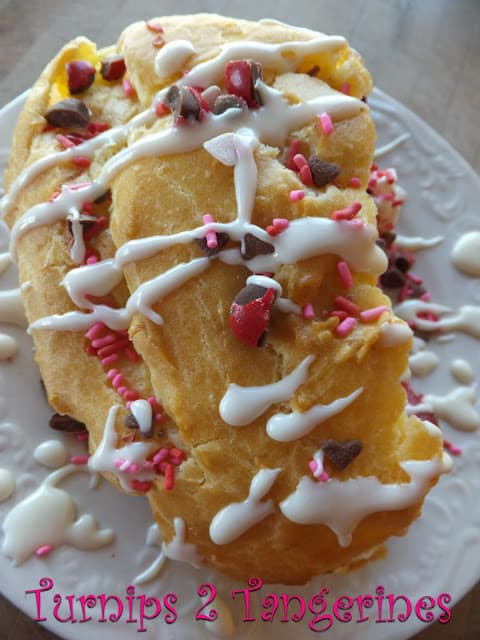 Heart Shaped Cream Puffs