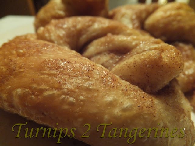 Cinnamon Knots are Simply Good cinnamon knots