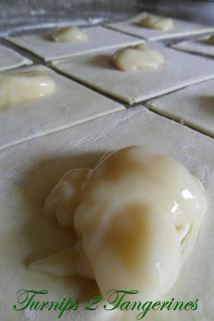 Easy Banana Puffs