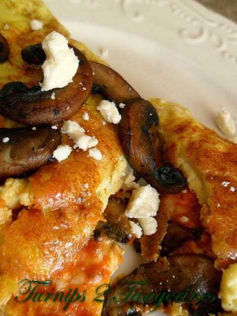 Sun Dried Tomato Mushroom Goat Cheese Omelette sun dried tomato mushroom