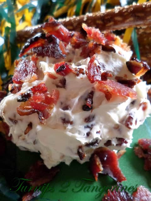 Cherry Pecan Bacon Cheese Dip