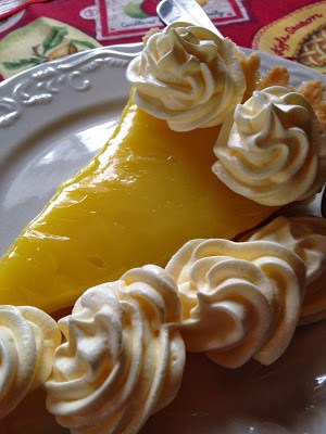 Lemon Tart with Meringue Cookies