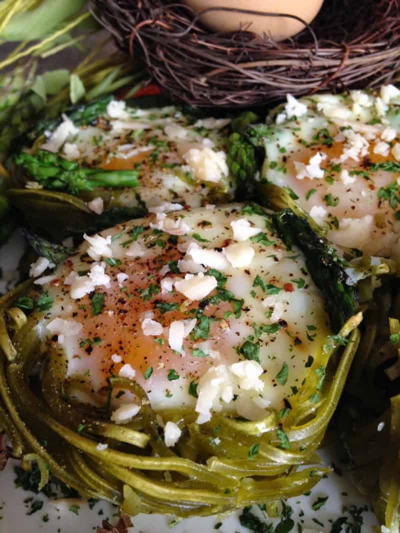 Spinach Pasta Nests with Eggs spinach pasta