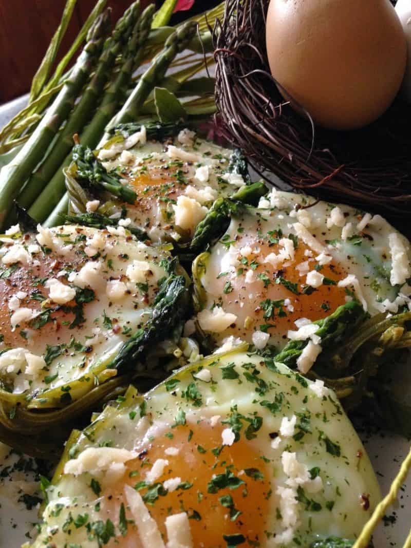 Spinach Nests with Eggs spinach pasta