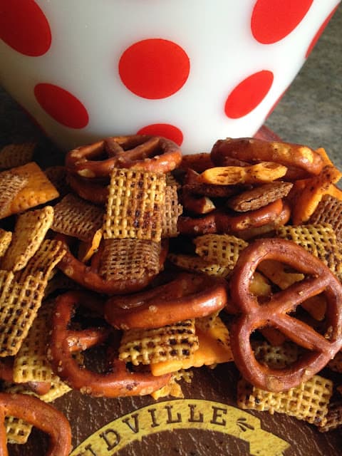 barbecue style snack mix