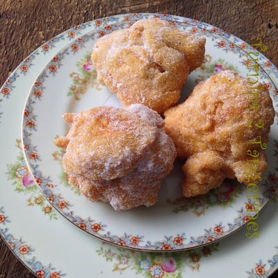 Apple Fritters
