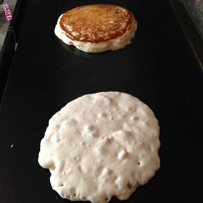 Apple Yogurt Pancakes