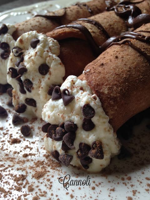 chocolate cannoli 