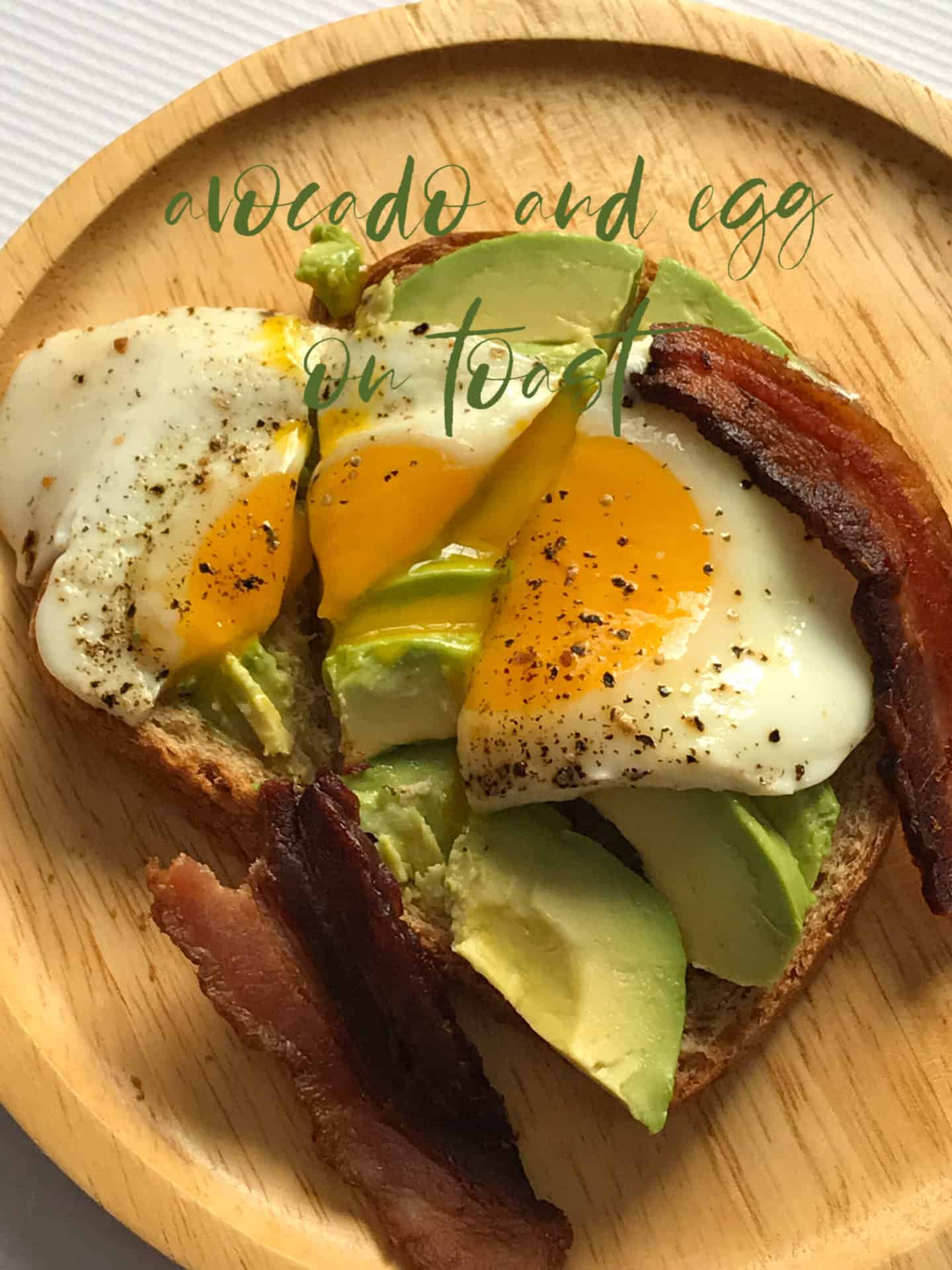 avocado and egg 