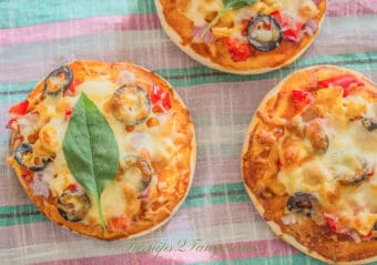 mini pizzas 
